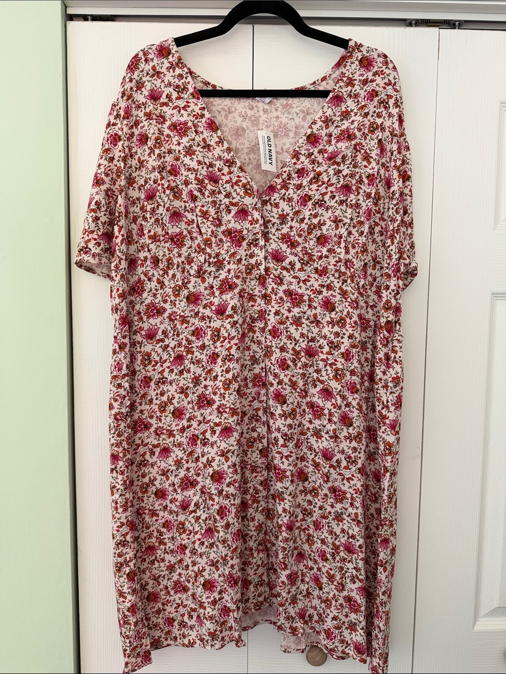 Old Navy Pink & Cream Floral V-Neck Button Dress